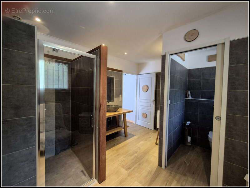 Maison à MONCRABEAU