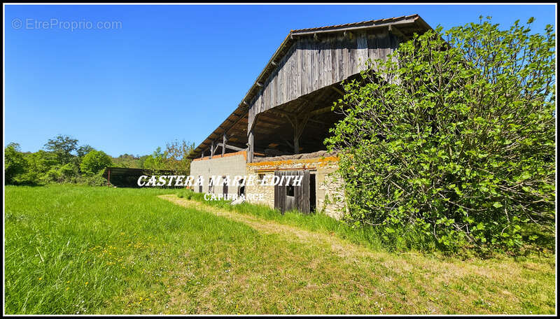 Propriete à BARRAN (GERS) AVEC MAISON GASCONNE EN PIERRES- 160 m² hab- sur 2,6 hectares + dépendances +PUITS - photo 24