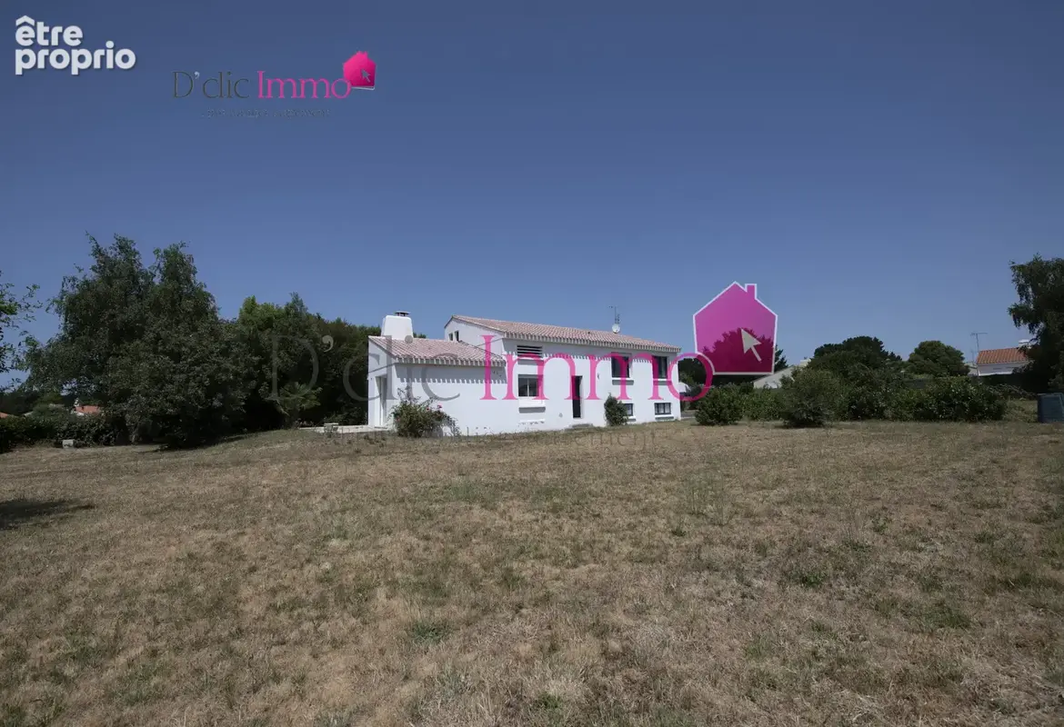 SOULLANS - Maison avec beaux espaces proche du bourg - 6 chambres - 1900m2 divisible - photo 6
