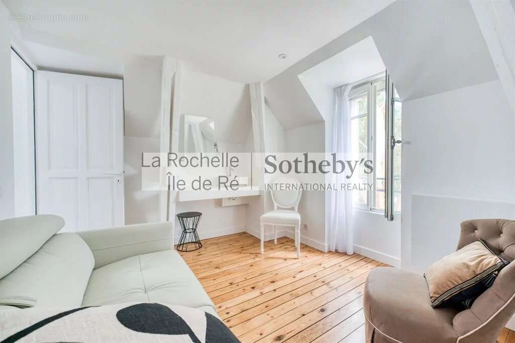 Maison à LA ROCHELLE