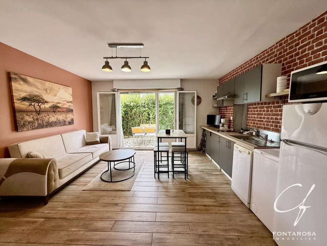 Appartement à SAINT-RAPHAEL