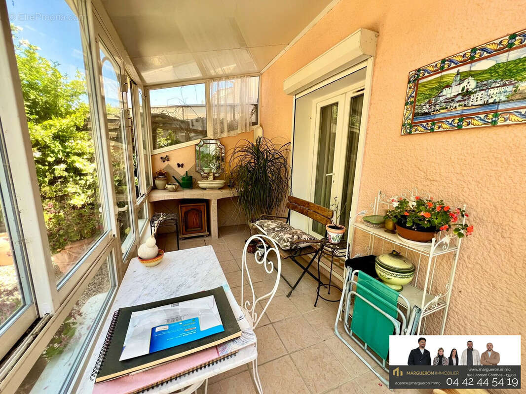 Maison 100 m² à Istres  - photo 6