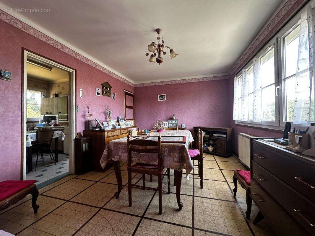 Maison 52 m² à Jaudrais  - photo 3