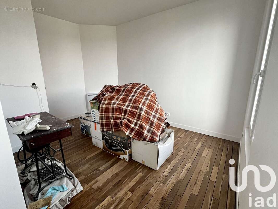 Photo 7 - Maison à GENNEVILLIERS