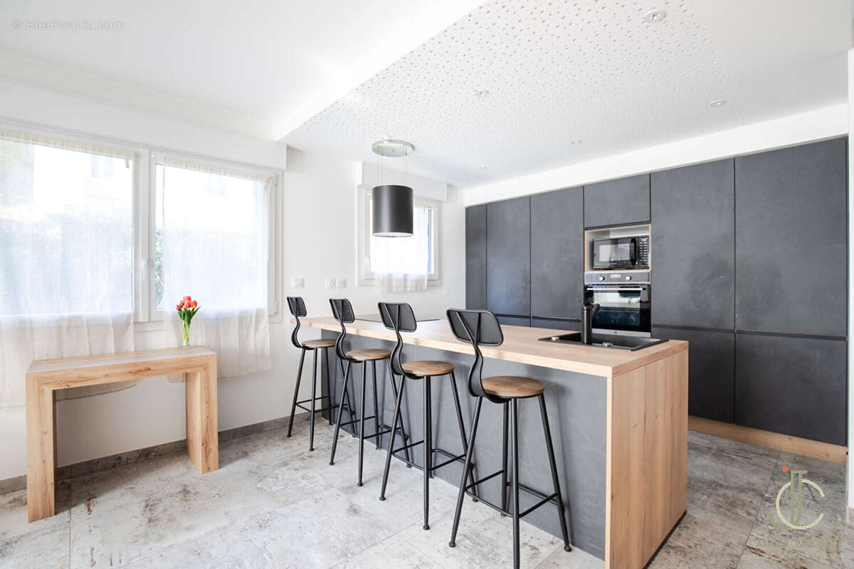 NANCY - Quartier Boudonville Scarpone - Appartement avec Terrasse Rooftop et parking - photo 8