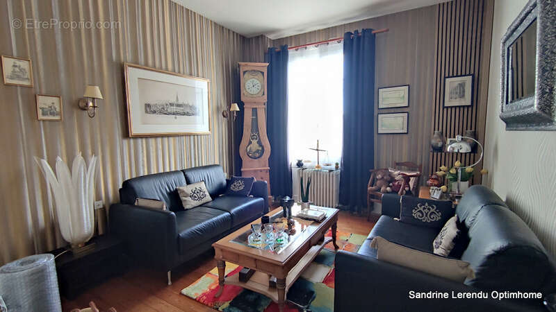 Maison à PONT-DE-L'ARCHE