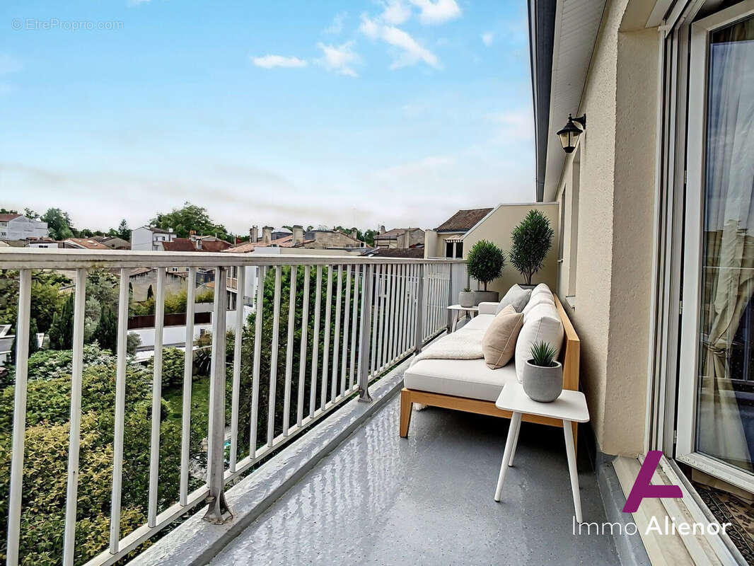 Appartement à LE BOUSCAT