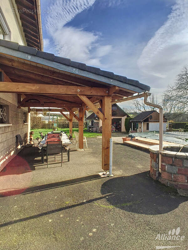 Allenjoie exclusif propriete avec piscine - photo 16