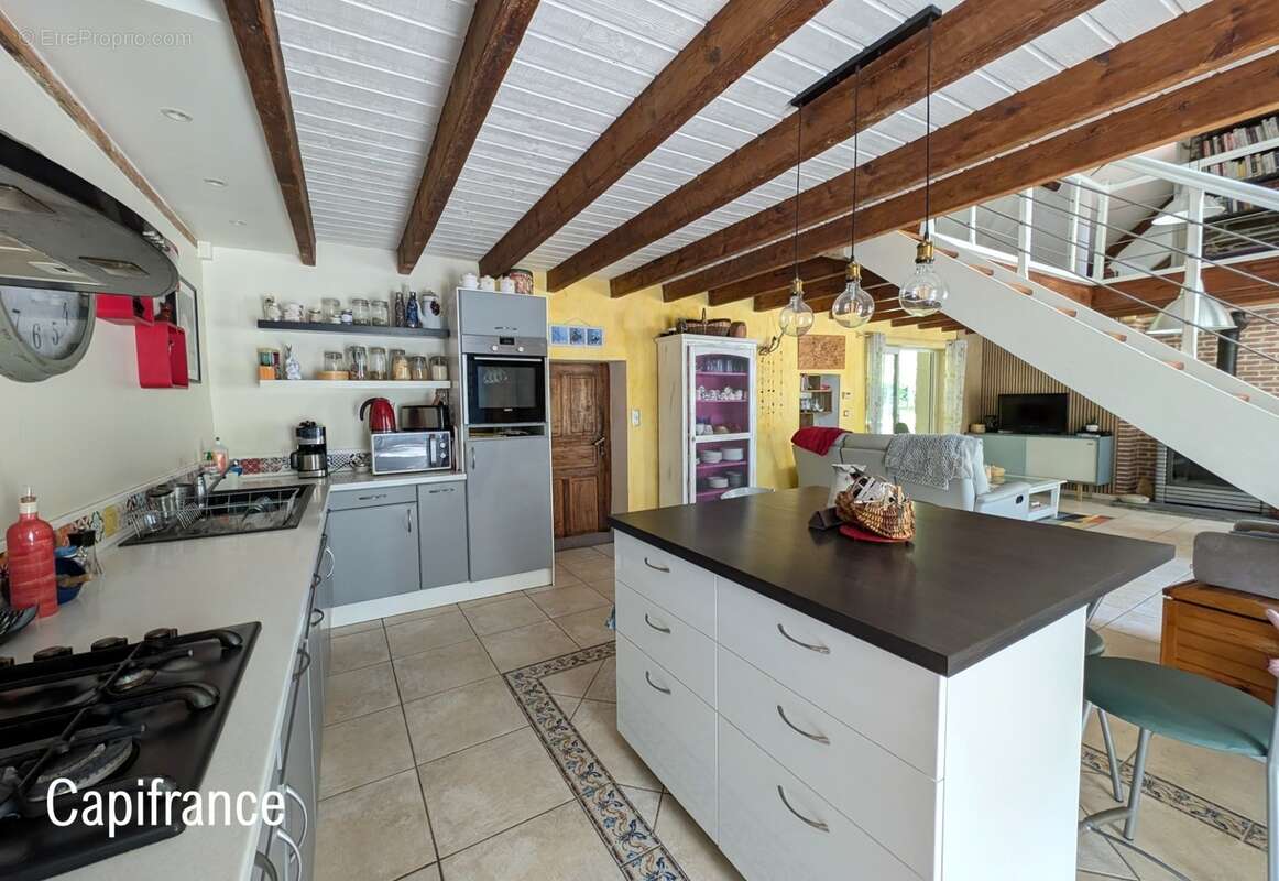 Maison en pierre – PLESSE – 165 m² – Terrain 9 000 m² – Proximité N137 - photo 6