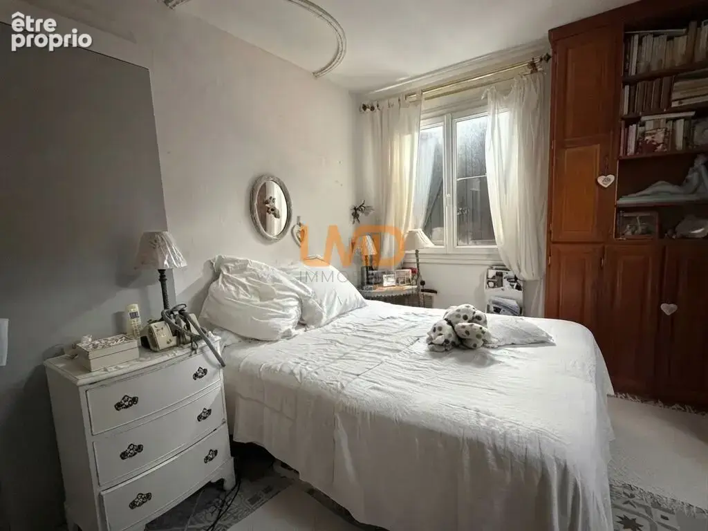 Villa 4 Faces T5 134 m2 avec piscine - photo 11