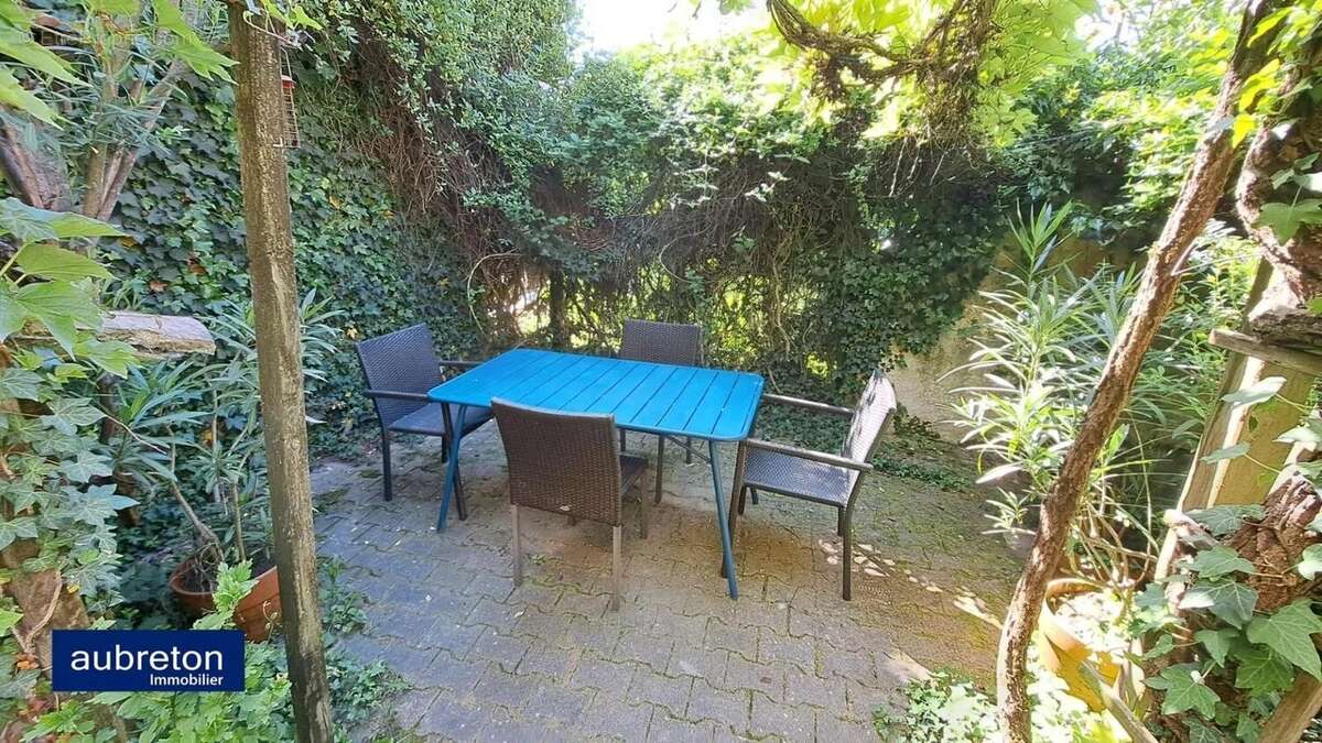 Maison à LA TERRASSE