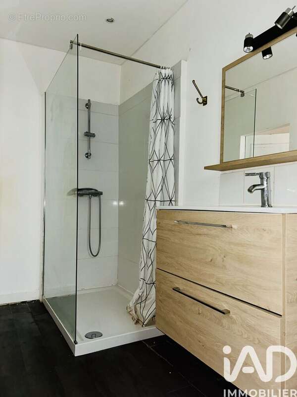 Appartement 56 m² à Orleans  - photo 4