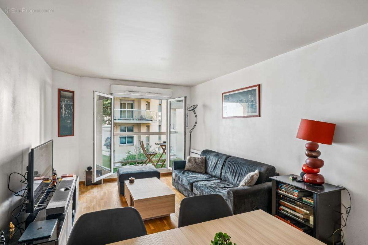 Appartement à SURESNES