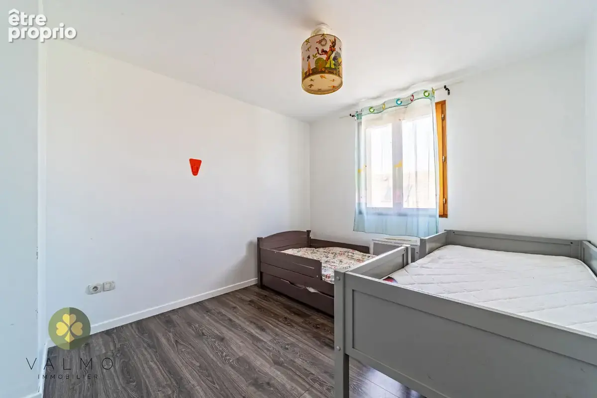 Freneuse   idéale première acquisition   3 chambres   garage   aucun travaux - photo 14