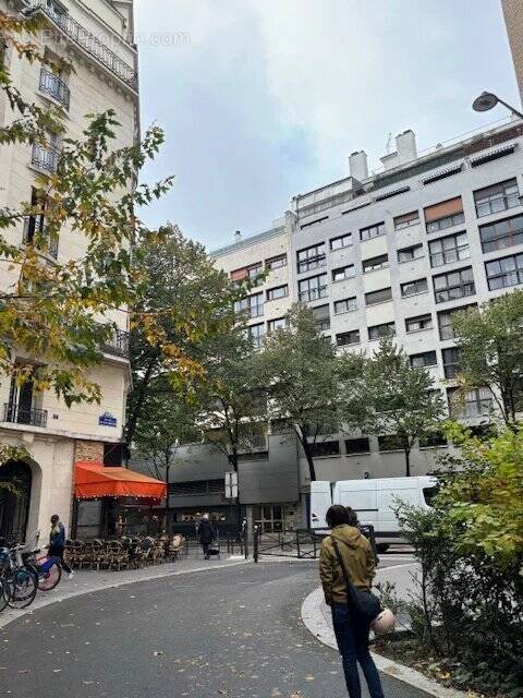 Appartement à PARIS-20E