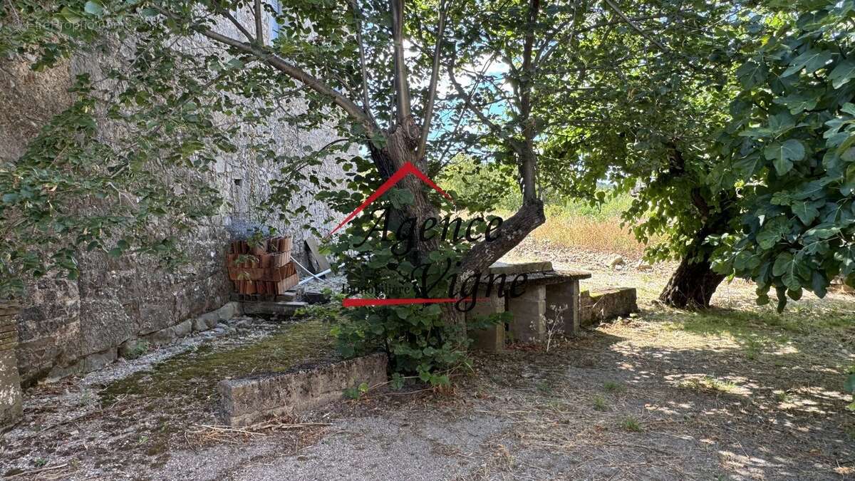 A l'orée de village - photo 20