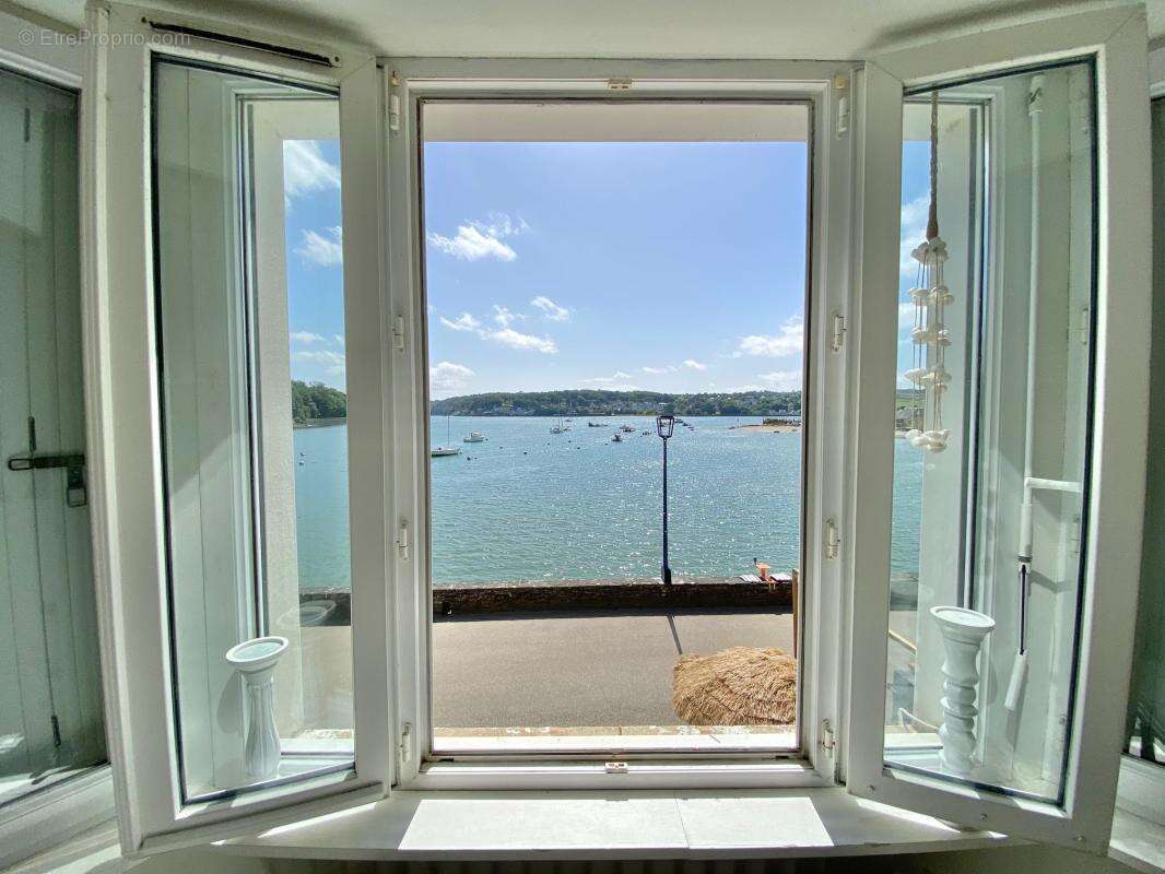 Maison à vendre "les pieds dans l'eau" au Dourduff-en-Mer avec vue exceptionnelle - photo 11