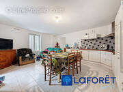 Appartement à CHEMERE