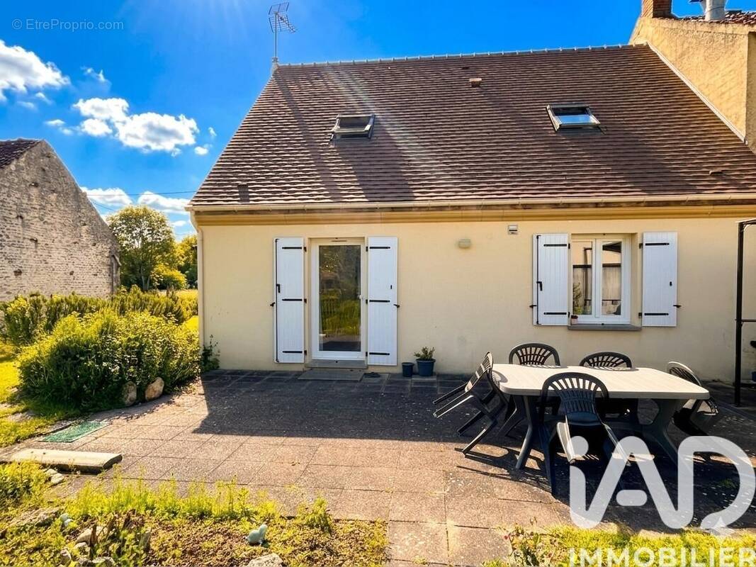 Photo 1 - Maison à PUISEAUX