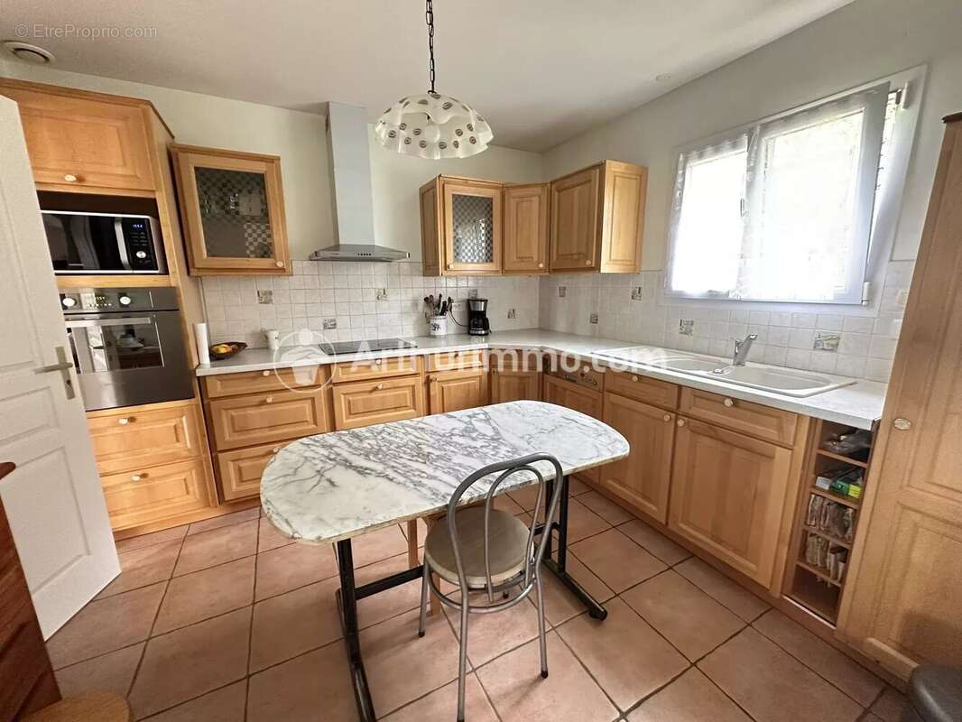 Maison à SAINT-ASTIER