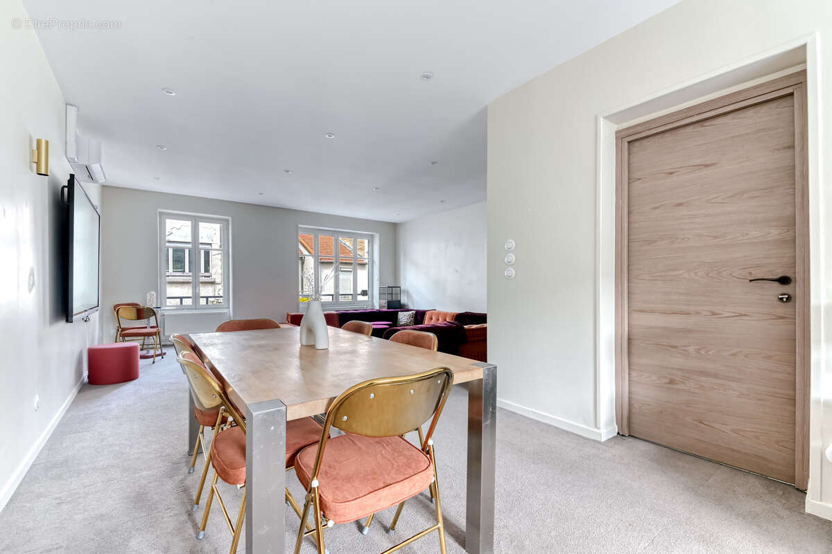 Maison à VILLEURBANNE