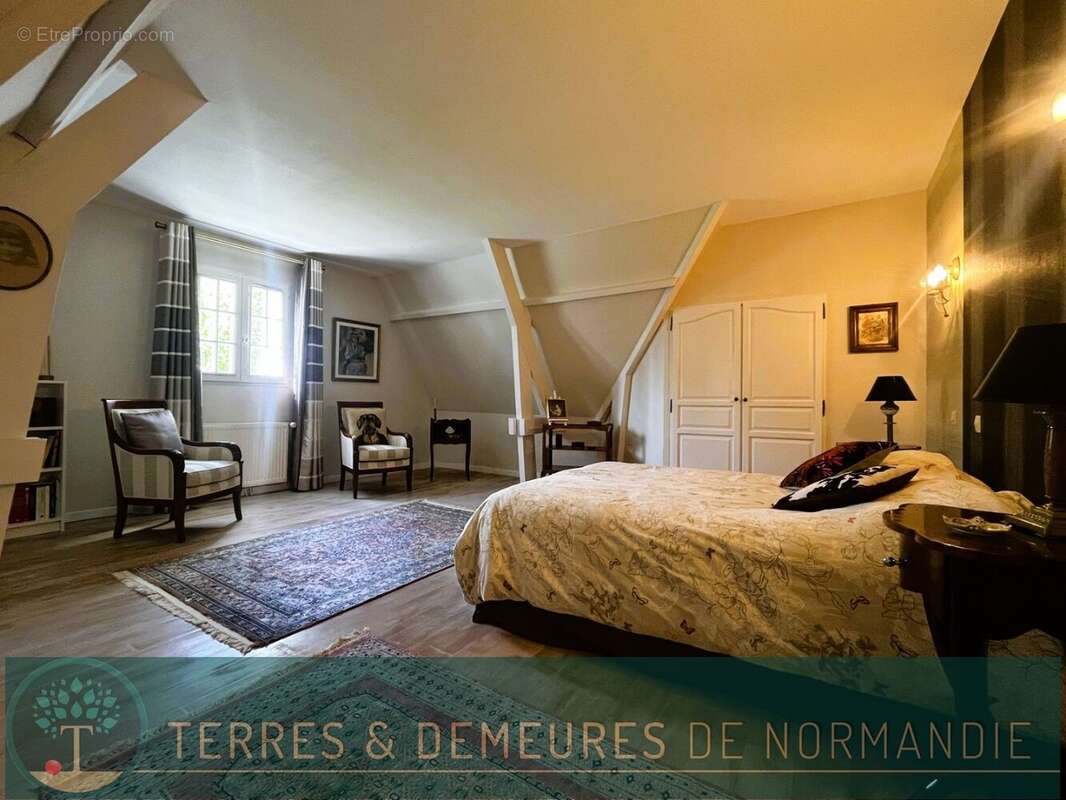 Maison à CORMEILLES