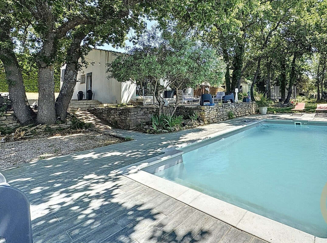 Maison à POURRIERES