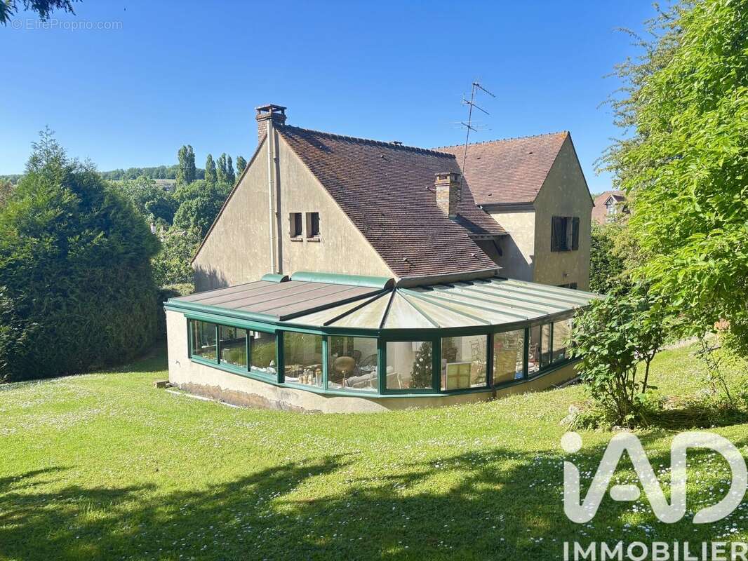 Maison 302 m² à Vert  - photo 2