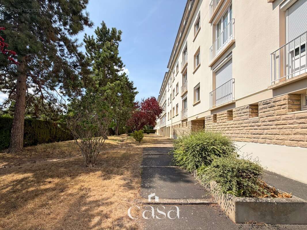 Appartement 66 m² à Fleury-Sur-Orne  - photo 8