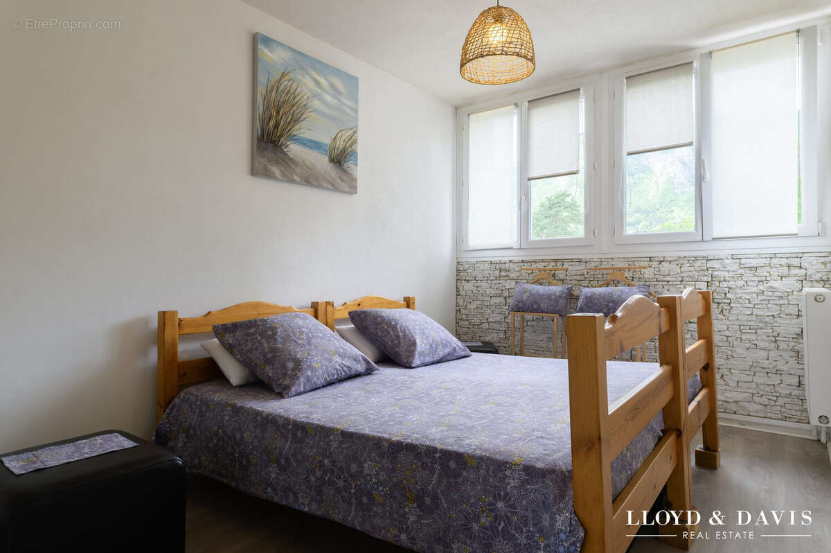 Appartement à MEYLAN