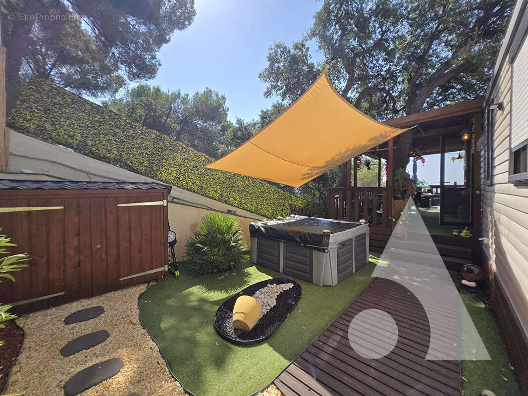 Maison 3 pièces 40m² , jacuzzi 6p , vue mer -saint-raphael-boulouris - photo 3