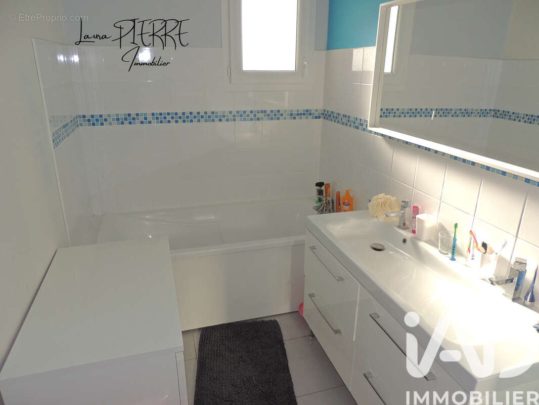Maison 99 m² à Urville  - photo 9