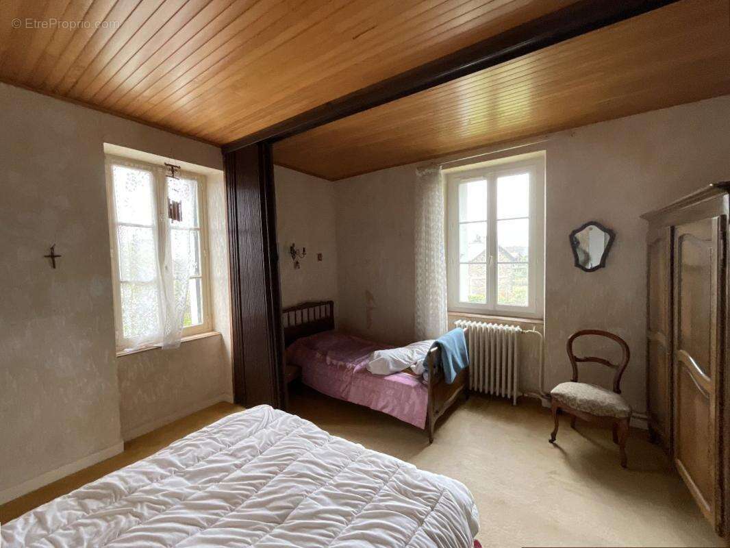 Maison à SAINT-PIERRE-DE-PLESGUEN