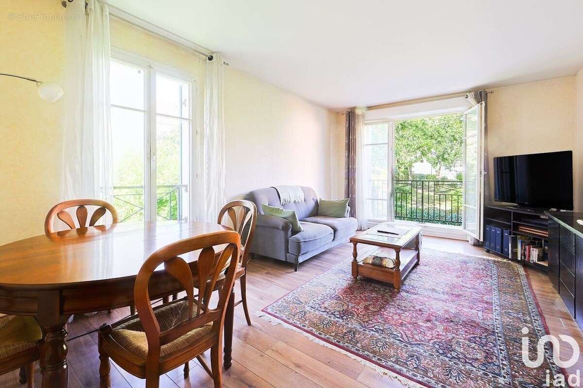 Photo 3 - Appartement à MAGNY-LE-HONGRE