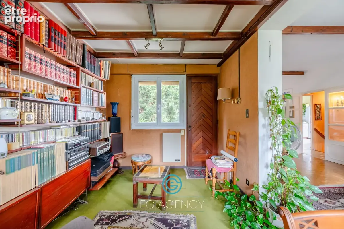 Maison 6 pièces 130 m² à vendre à Marseille-9e (13009) - photo 8