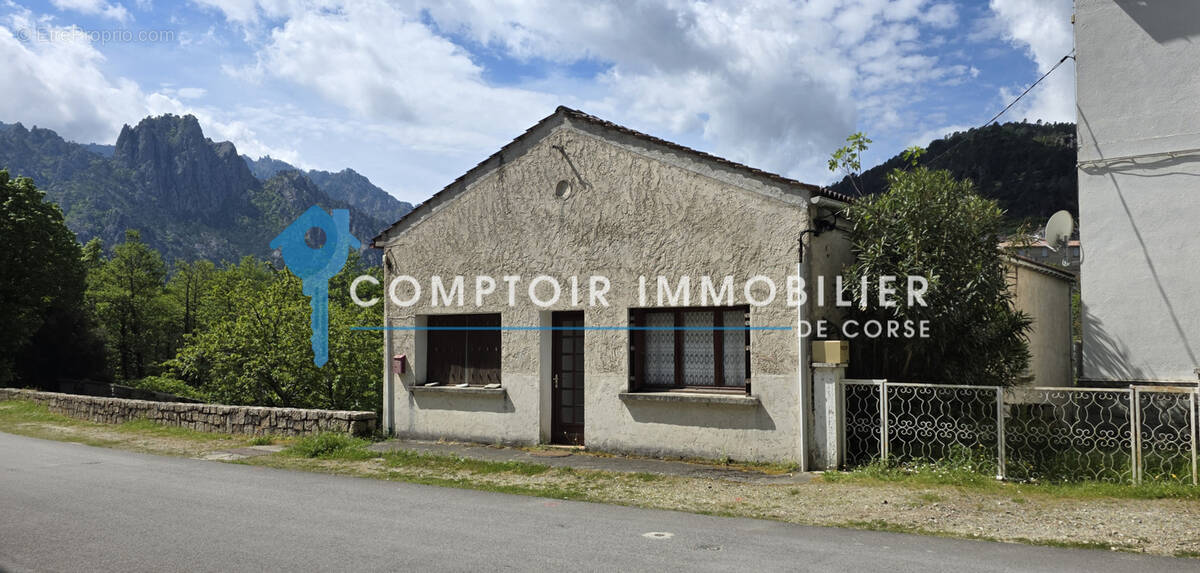Appartement à GHISONI