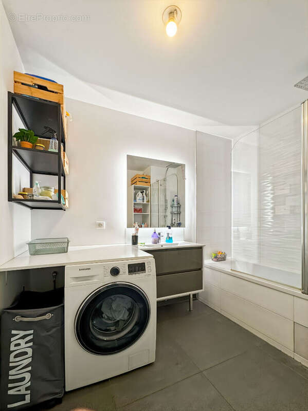 Appartement à ROSNY-SOUS-BOIS