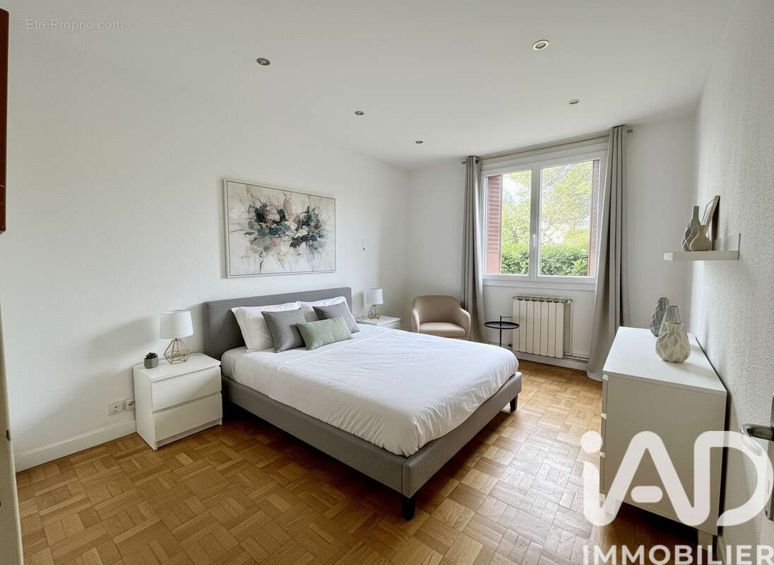 Photo 8 - Appartement à BAGNOLS-SUR-CEZE