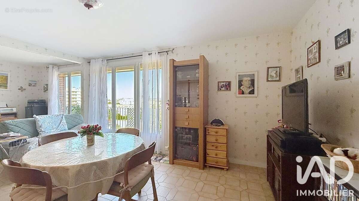 Appartement 87 m² à Tinqueux  - photo 2