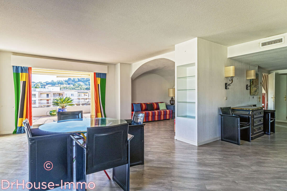 Appartement à CAVALAIRE-SUR-MER