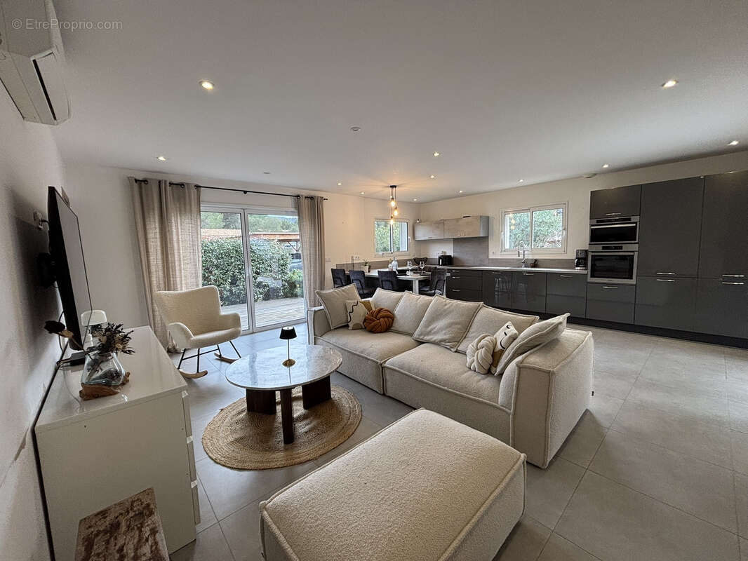 Maison à PORTO-VECCHIO