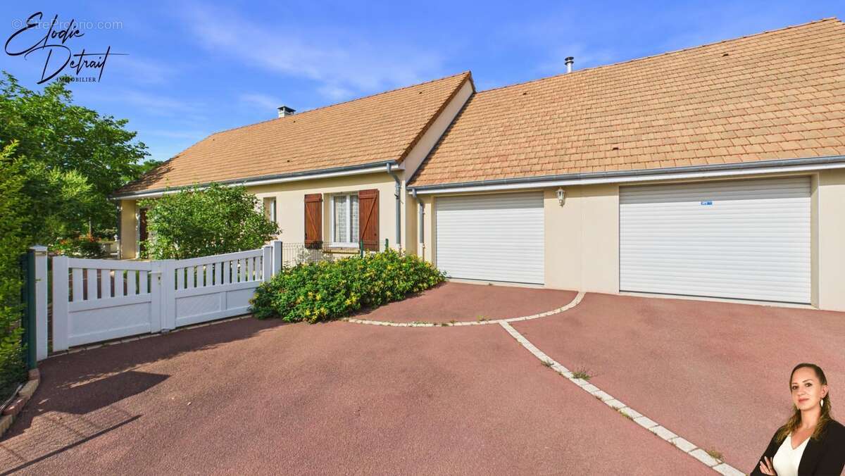 Maison 111 m² à La Guierche  - photo 2
