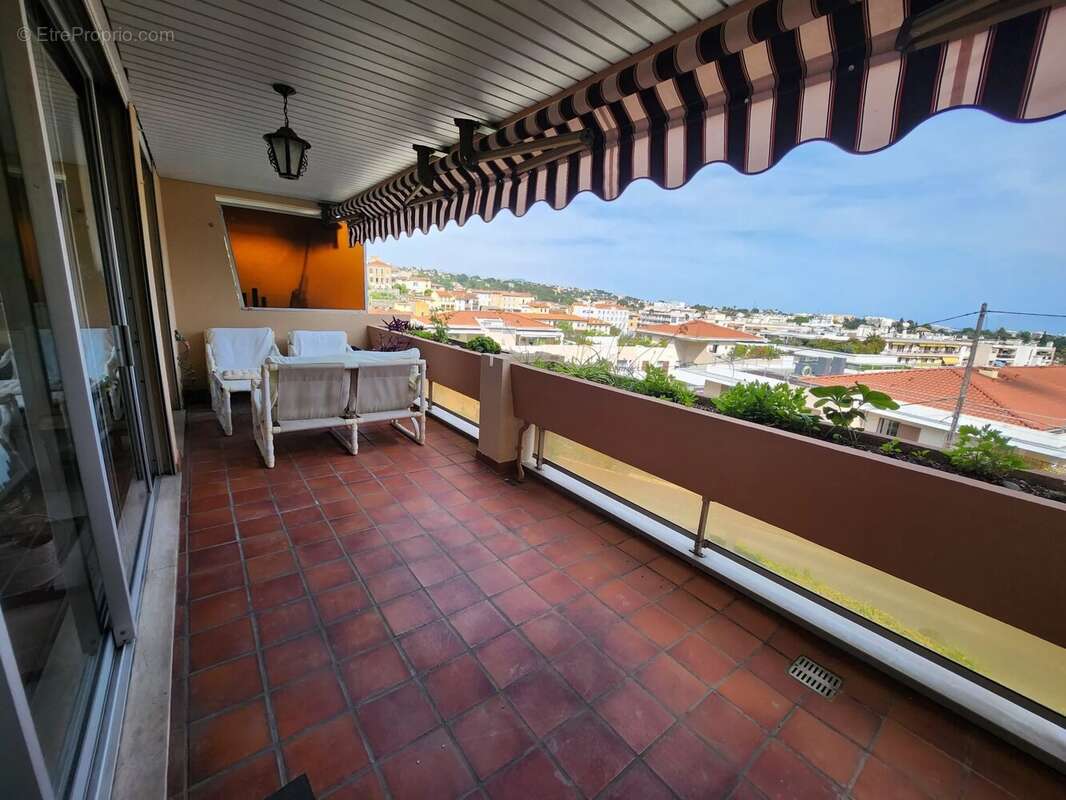 Appartement à CAGNES-SUR-MER