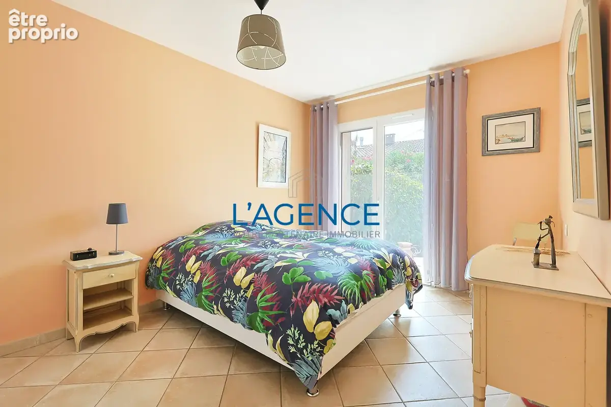 Appartement T4 de 81m2 habitables avec jardin de 150 m2 au calme sans vis à vis , garage et parking - photo 11