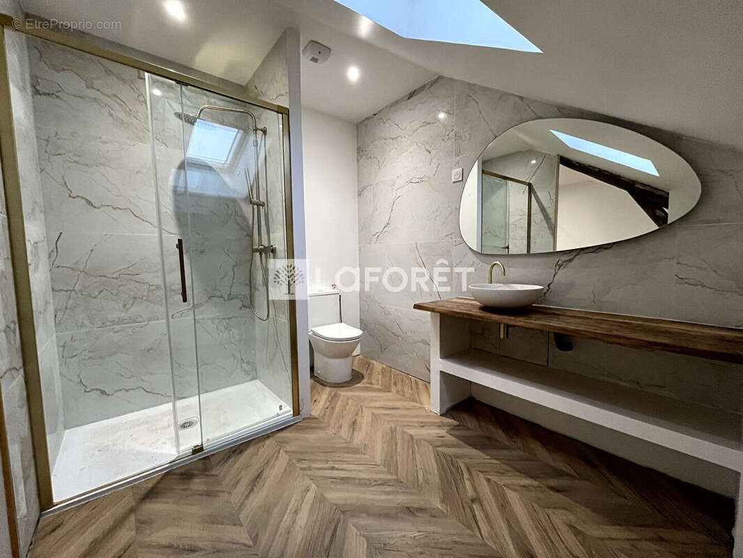 Maison à OINVILLE-SUR-MONTCIENT