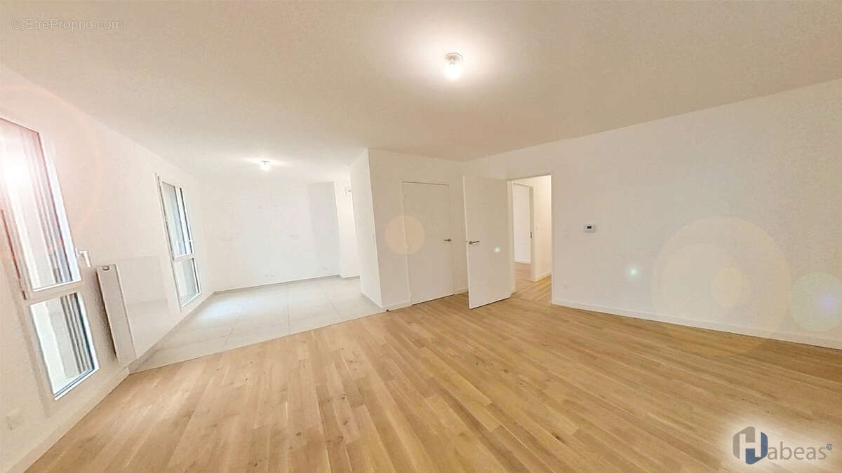 Appartement à VILLE-LA-GRAND