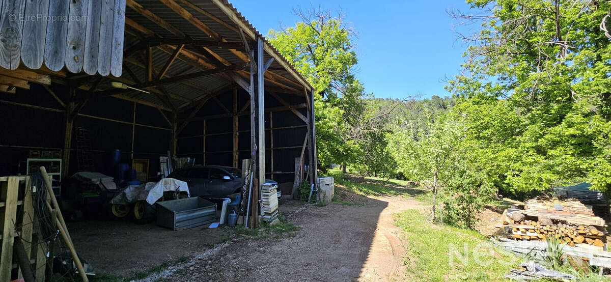 Propriété en pierres dépendances, hangar, terrain, vergers, vue magnifique à saint Cécile d'andorge - photo 10