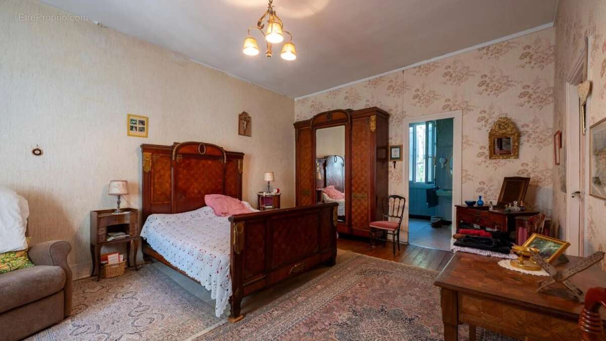 Secteur Catus - Remarquable Propriété de caractère avec Ancien M - photo 18
