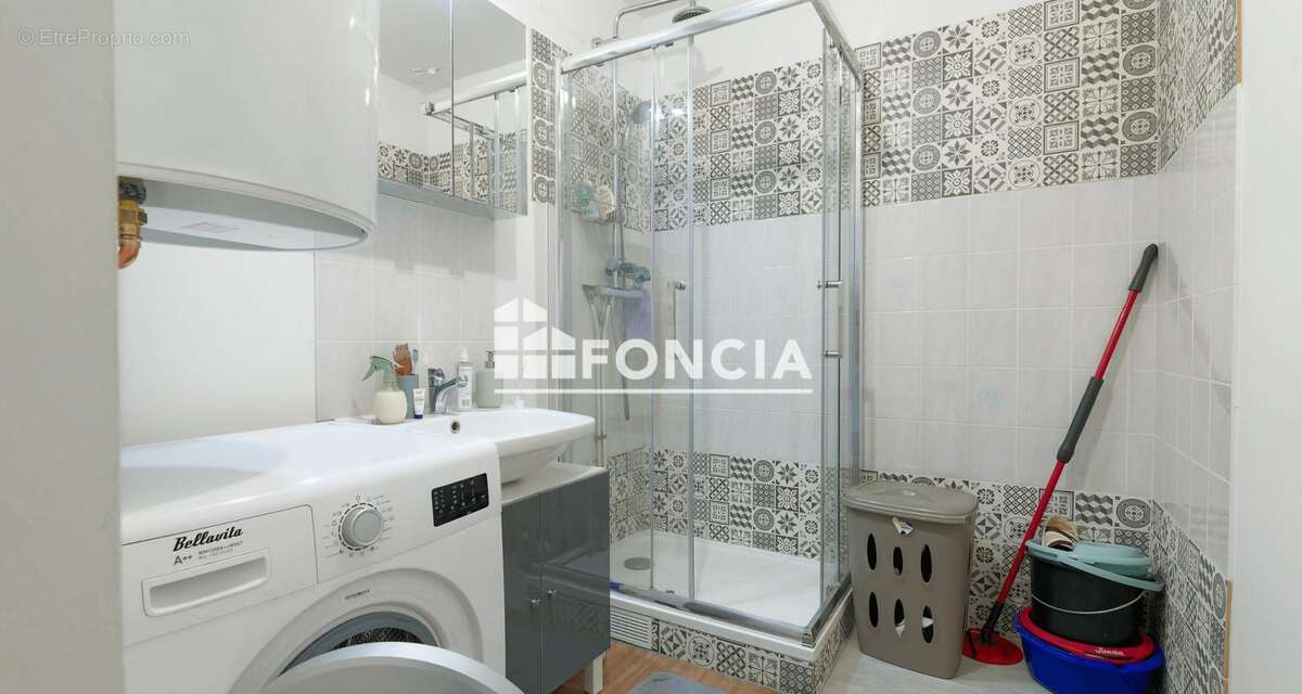 Appartement à CORBEIL-ESSONNES