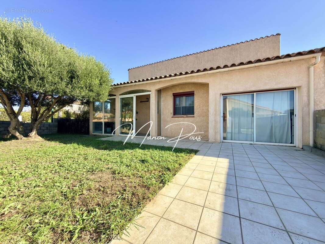 Maison à SAINT-ESTEVE